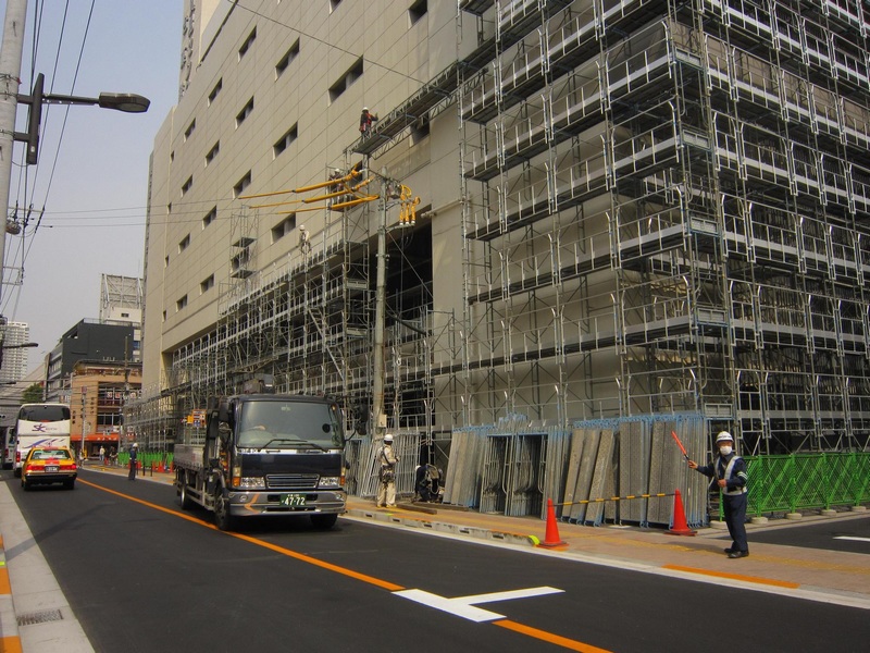 吉利日本三年建筑工